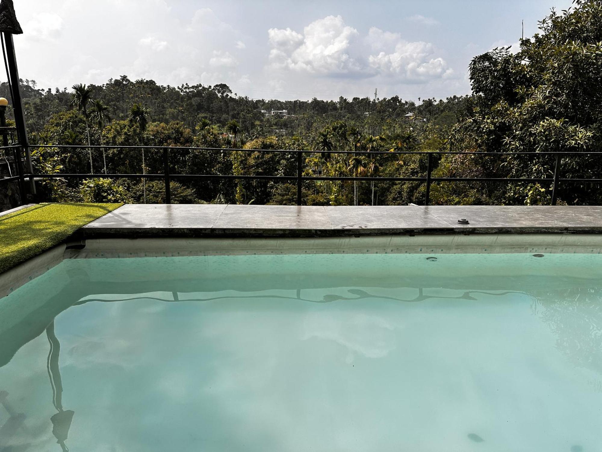 Wayanad Vista Service Apartment Екстер'єр фото